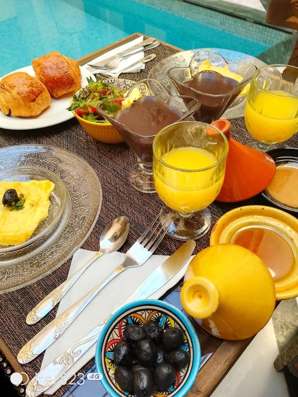 Riad Deluxe Marrakesh Buitenkant foto