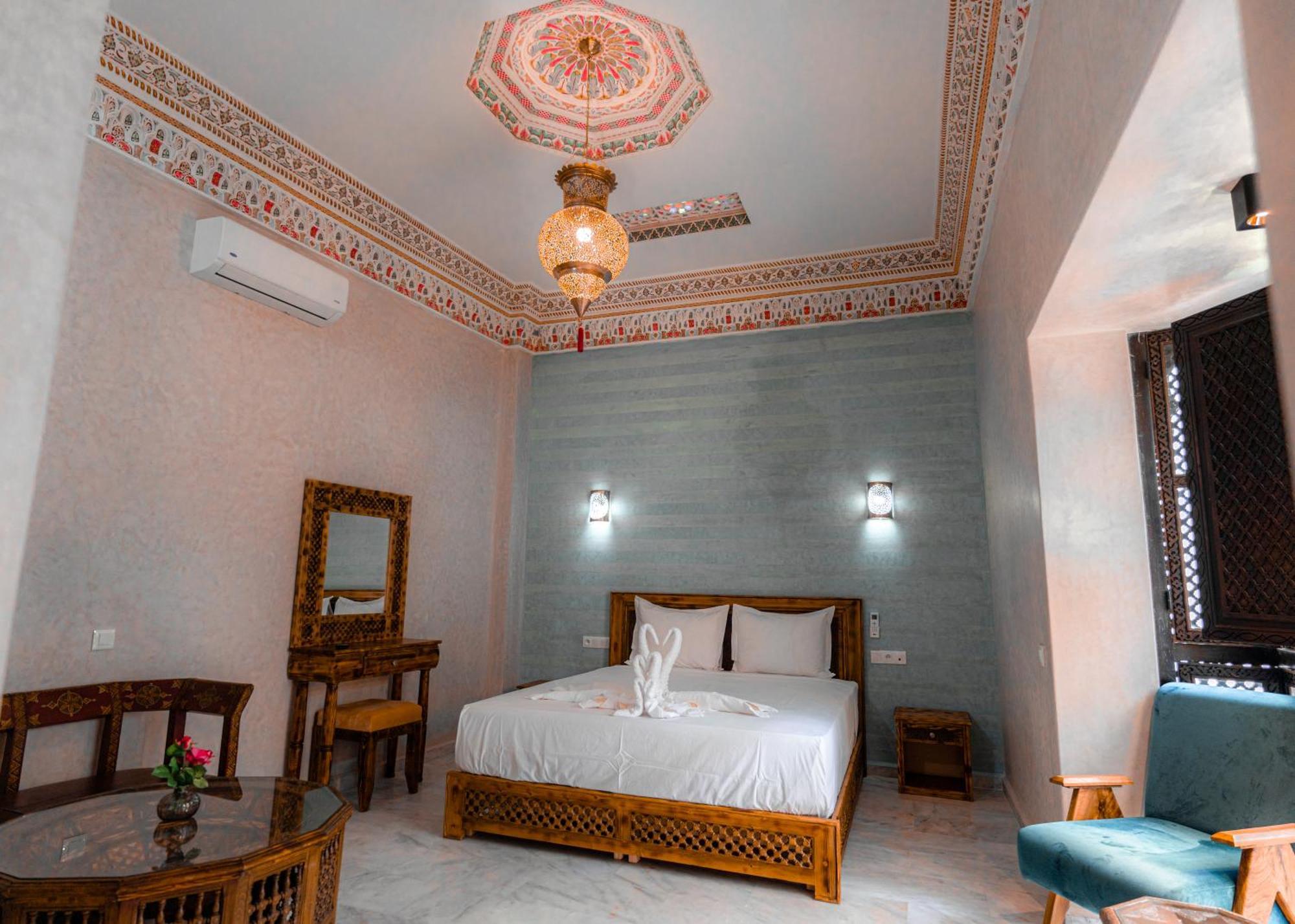 Riad Deluxe Marrakesh Buitenkant foto